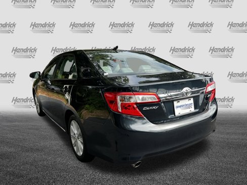 Used 2014 Toyota Camry XLE image 8
