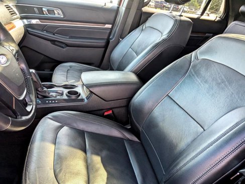 Used 2016 Ford Explorer Limited image 14