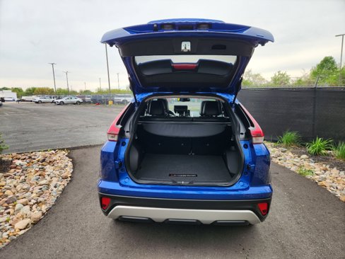 Used 2022 Mitsubishi Eclipse Cross SE image 21