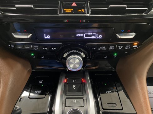 Used 2023 Acura MDX SH-AWD w/ Technology Package image 27