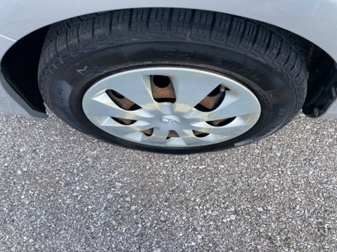 Used 2012 Toyota Prius C Three image 31