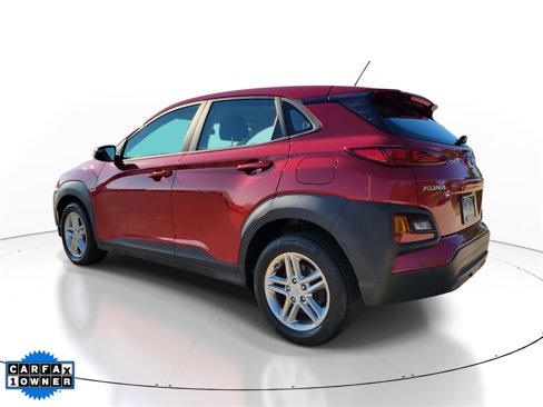 Used 2021 Hyundai Kona SE image 3