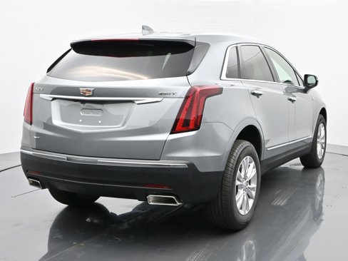 New 2025 Cadillac XT5 Luxury image 5