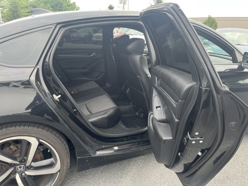 Used 2019 Honda Accord Sport image 15