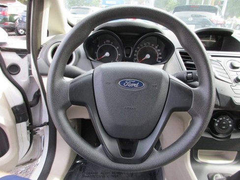 Used 2012 Ford Fiesta S w/ Convenience Pkg image 18