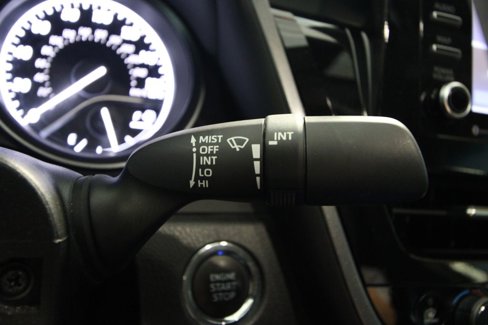 Used 2023 Toyota Camry SE image 13