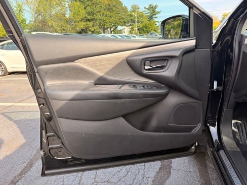 Used 2015 Nissan Murano S w/ Navigation Package image 20