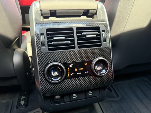 Used 2022 Land Rover Range Rover Sport SVR Carbon Edition image 29