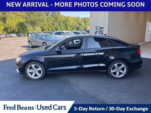 Used 2017 Audi A3 2.0T Premium w/ Convenience Package image 6