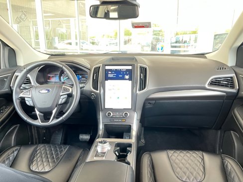 Used 2024 Ford Edge Titanium image 20
