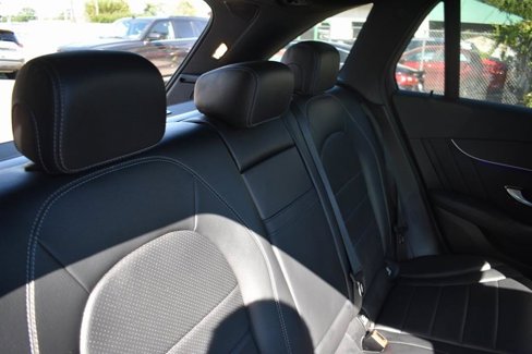 Used 2021 Mercedes-Benz GLC 300 4MATIC w/ AMG Line image 30