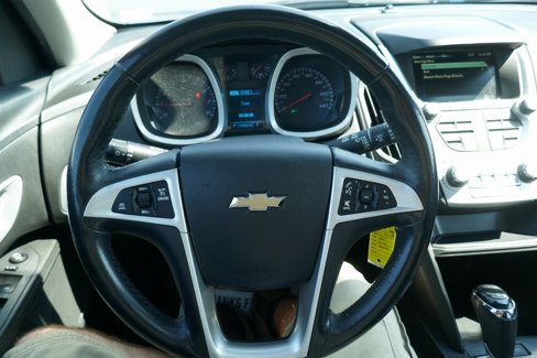 Used 2017 Chevrolet Equinox LT image 26