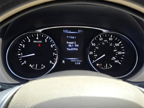 Used 2015 Nissan Rogue S image 21