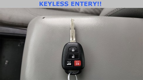 Used 2016 Toyota Camry LE image 16