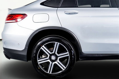 Used 2023 Mercedes-Benz GLC 300 4MATIC Coupe image 33