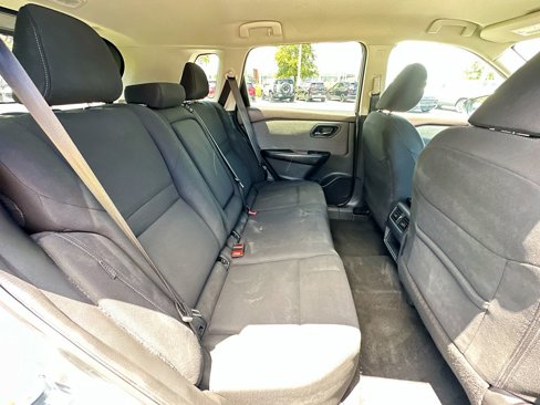 Used 2023 Nissan Rogue S image 25
