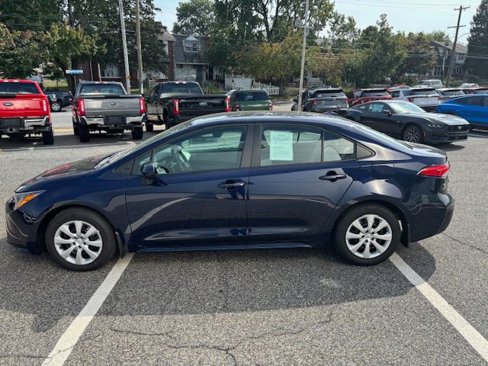 Used 2025 Toyota Corolla LE image 5