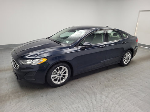 Used 2020 Ford Fusion SE w/ Fleet SE Value Package image 2