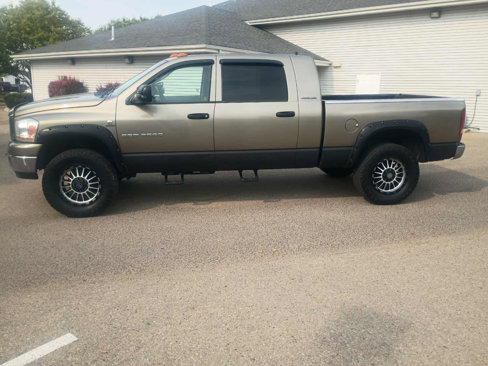 Used 2006 Dodge Ram 3500 Truck Laramie w/ Protection Group image 2