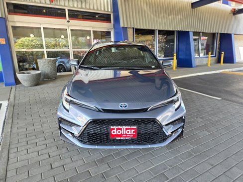Used 2024 Toyota Corolla SE w/ SE Package image 2