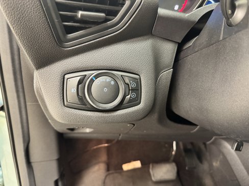 Used 2013 Ford Escape SE image 17