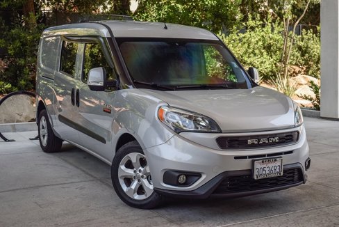 Used 2021 RAM ProMaster City SLT w/ Lights & Wheels Group image 1