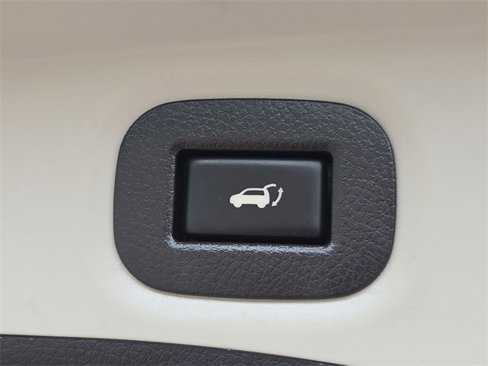 Certified 2020 Nissan Rogue SL image 33