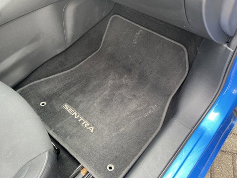 Used 2021 Nissan Sentra SV image 38