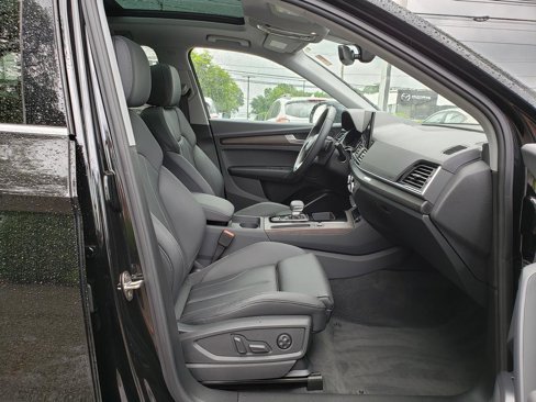 Used 2024 Audi Q5 2.0T Premium w/ Convenience Package image 17