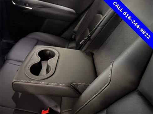 Used 2022 Cadillac XT4 Premium Luxury w/ Cold Weather Package image 19