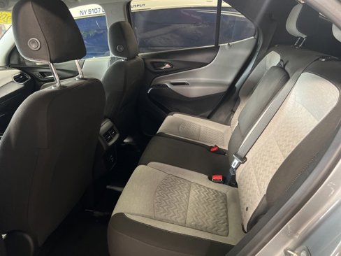 Used 2023 Chevrolet Equinox LT image 20