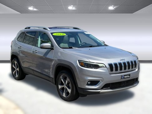 Used 2019 Jeep Cherokee Limited w/ Luxury Group image 7