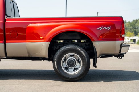 Used 2003 Ford F350 Lariat image 6