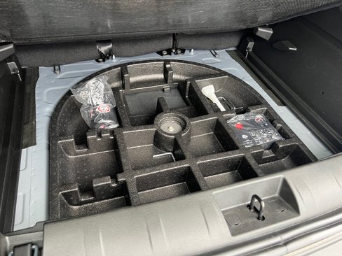 Used 2023 Jeep Renegade Latitude w/ Sun/Sound Group image 29