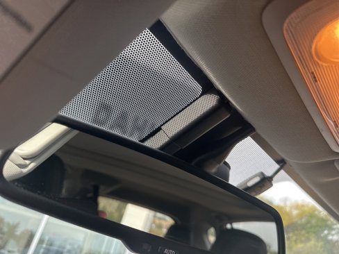Used 2015 Toyota RAV4 Limited image 7