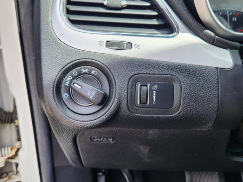 Used 2016 Dodge Journey R/T w/ Driver Convenience Group image 22