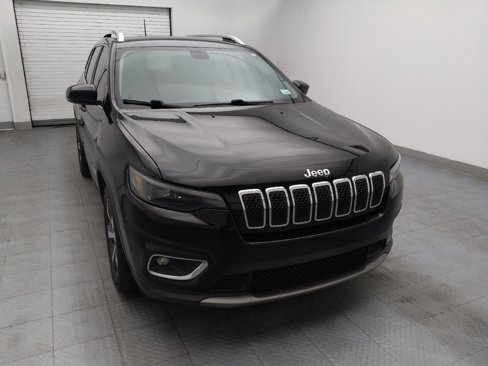 Used 2019 Jeep Cherokee Limited image 14