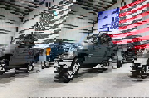Used 2012 GMC Sierra 2500 SLE w/ SLE Preferred Package image 1