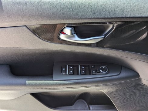 Used 2022 Kia Forte GT-Line w/ GT-Line Technology Package image 17