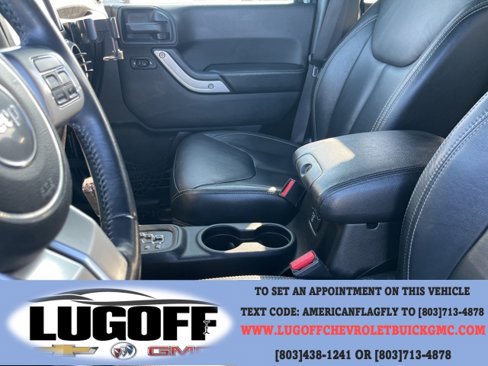 Used 2017 Jeep Wrangler Unlimited Rubicon image 9