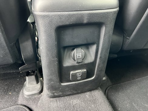 Used 2018 Dodge Journey GT image 4