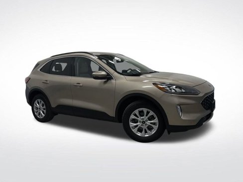 Used 2020 Ford Escape Titanium image 43