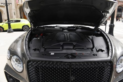 Used 2021 Bentley Bentayga image 25