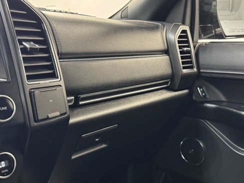 Used 2018 Ford Expedition Max Limited w/ Equipment Group 301A image 29