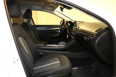 Used 2021 Hyundai Sonata SE image 18