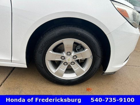 Used 2015 Chevrolet Malibu LS image 13
