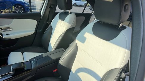 Used 2021 Mercedes-Benz A 220 image 15