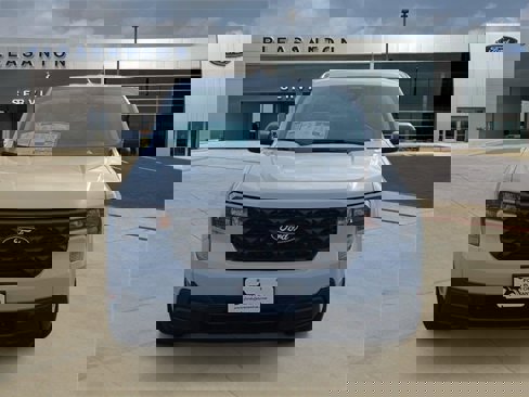 New 2025 Ford Maverick XL image 8