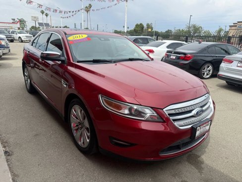 Used 2011 Ford Taurus Limited w/ 303A Rapid Spec Order Code image 4