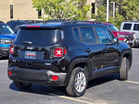 Used 2018 Jeep Renegade Latitude image 9